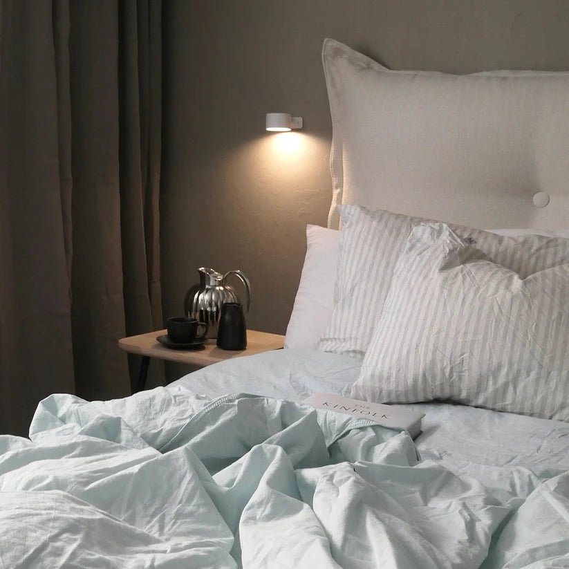 Wireless Wall Lamp | Create an elegant ambiance anywhere in seconds — no wires, no tools needed