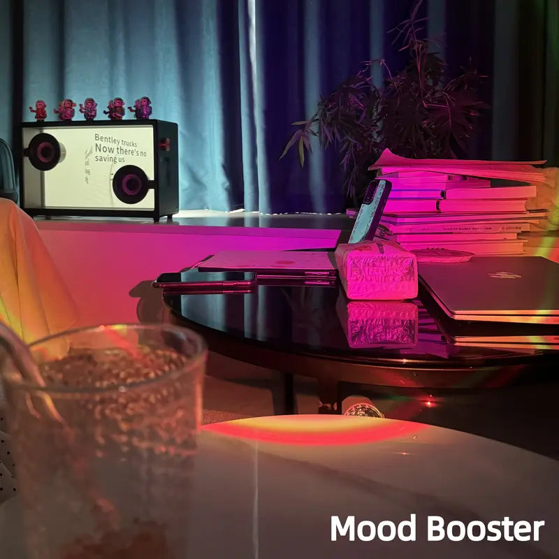 Sunset Projector Lamp | Create a wow ambience in seconds and enjoy the magic of a sunset from home