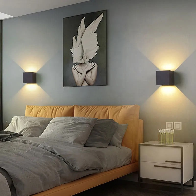 LuminaCube™ | Laat je binnen- of buitenruimte 's nachts stralen met een vleugje luxueuze verlichting