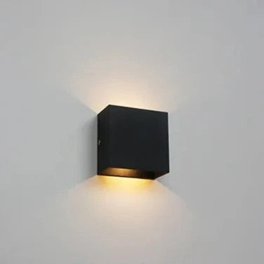 LuminaCube™ | Laat je binnen- of buitenruimte 's nachts stralen met een vleugje luxueuze verlichting