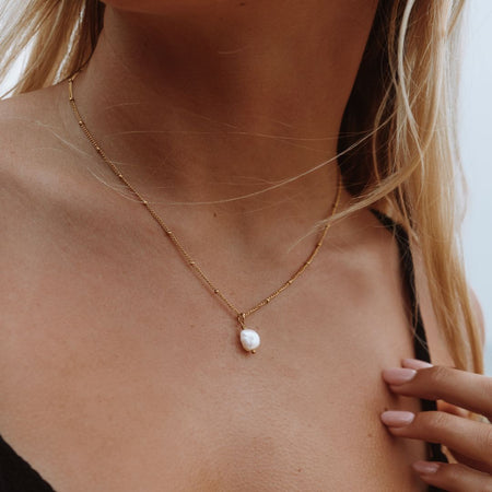 Baroque Pearl Pendant